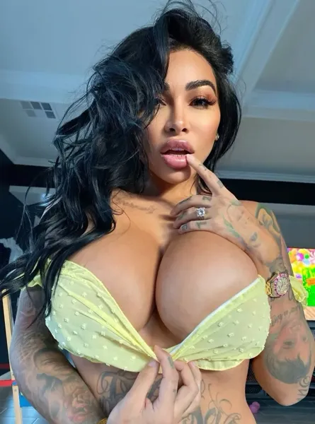 Brittanya🍑 - Onlyfans